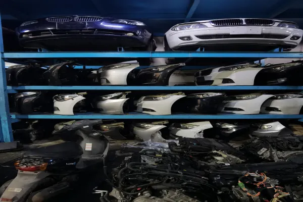 تشليح قطع غيار مرسيدس الرياض