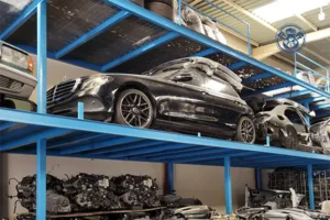  قطع غيار مرسيدس مستعمل