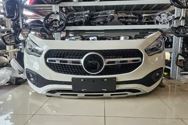 أهم قطع غيار مرسيدس التي يبحث عنها المستخدمون أون لاين