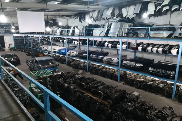 تشليح سيارات مرسيدس في مكة