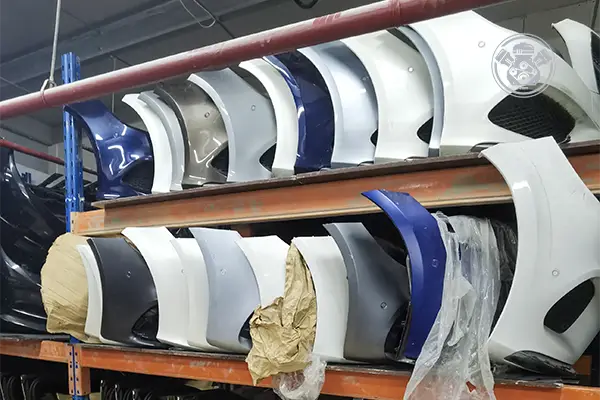 قطع غيار بي ام دبليو مستعمل في الخبر