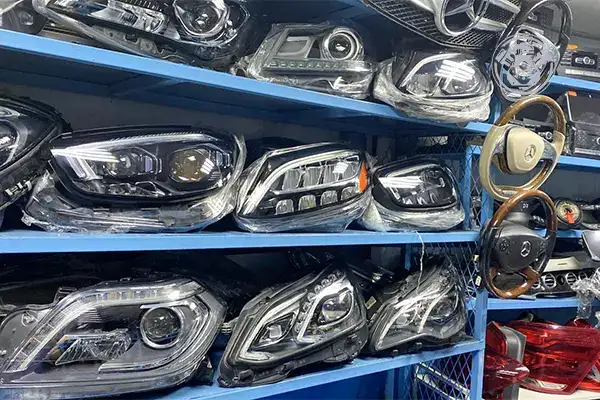 شراء قطع غيار مرسيدس بنز 