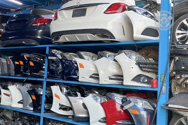 تشليح قطع غيار مرسيدس e300